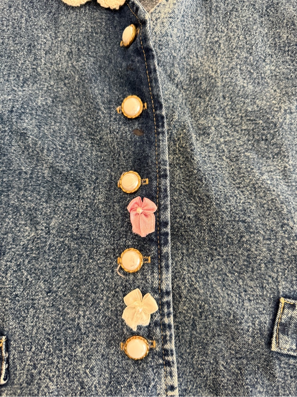 Vintage Cherokee Denim Button-Front Vest with Lace Trim - Picture 3 of 7